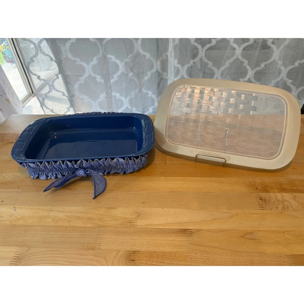 Longaberger Woven Traditions Blue Pottery Baking Dish with Lid and Ruffle Tie
